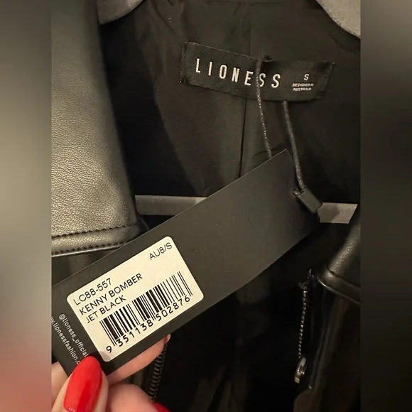 New Lioness Black Leather Bomber Jacket - Picture 7 of 7